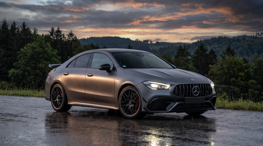 680 PS und ein künstliches Beben: So will der elektrische Mercedes-AMG CLA 45 Petrolheads bekehren