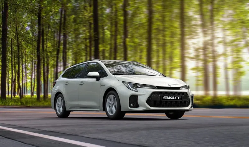 Suzuki Swace 2021 im Test: Erfolgreiche Kompakt-Kombi-Rückkehr mit Toyotas  Hilfe? - MeinAuto.de