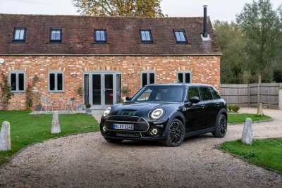 Exceptional talent with style - The MINI Cooper S Clubman in the Untold  Edition.