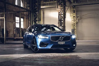 Volvo V90 – eine ausgezeichnete Wahl - Volvo Cars News