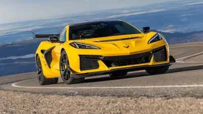 New Corvette ZR1 revealed: Inside the car's 'mind-blowing' specs - ABC News