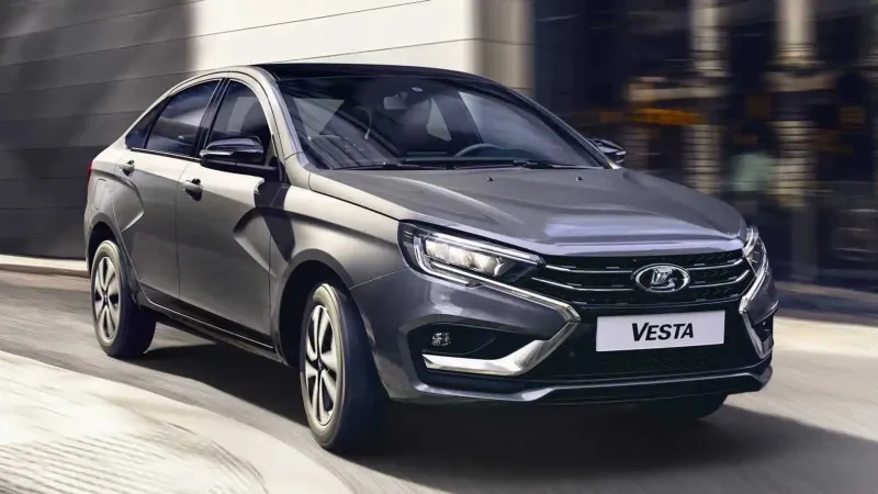 AvtoVAZ zeigt das Facelift des Lada Vesta