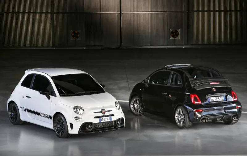 Die neue Abarth 595 Range: Der Skorpion sticht wieder zu | Abarth |  Stellantis Media