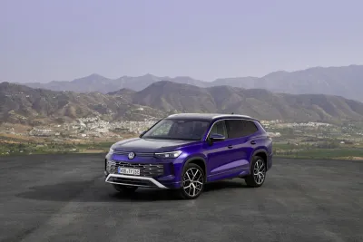 World premiere of the new Tayron: SUV all-rounder with up to seven seats |  Volkswagen Newsroom