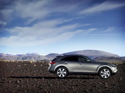 2010 INFINITI FX Press Kit