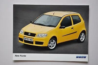 Car Press Photo - Fiat Punto - Yellow - Front / Side View | eBay.de