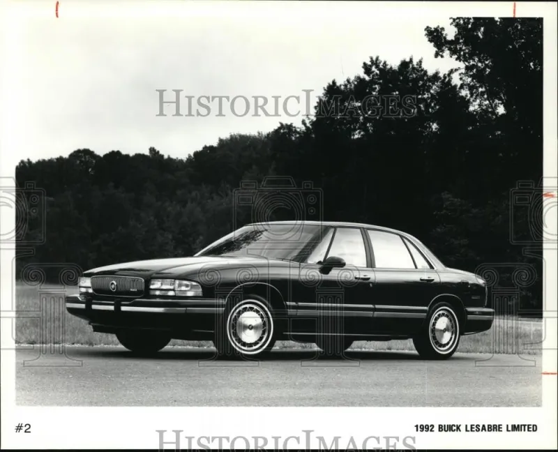 Press Photo 1992 Buick Lesabre Limited - cvb21419 | eBay