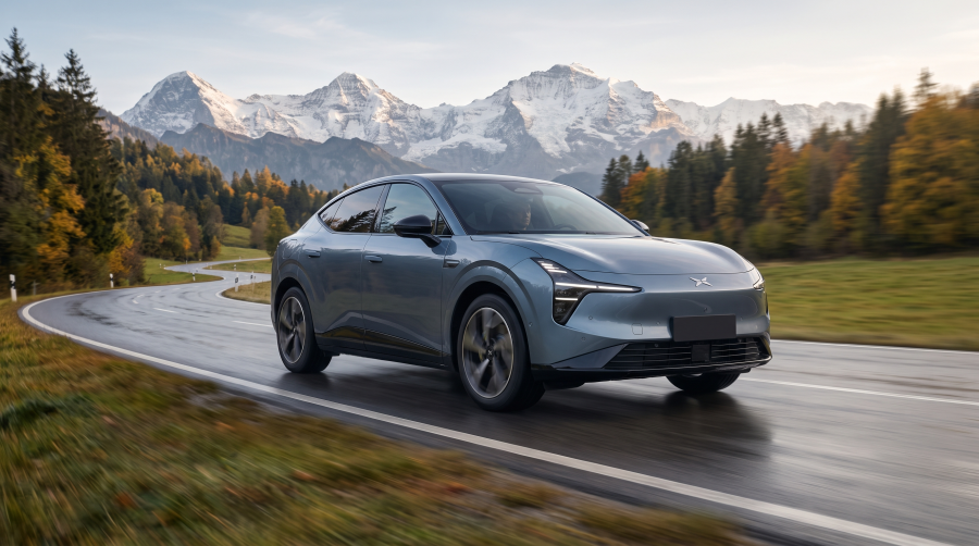 XPENG L03 startet in Deutschland: Neues E-SUV-Coupé fordert den aktuellen VW ID.4 heraus