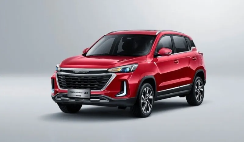 BAIC Beijing X35 - Neuer SUV Look bei Auto Deinl