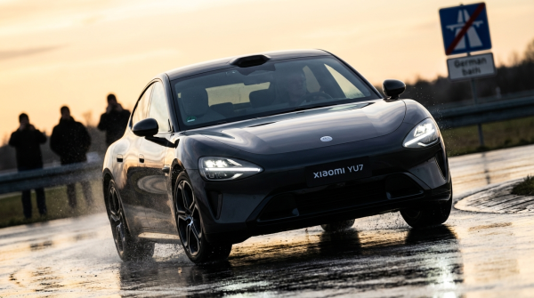 Besser als Porsche & Tesla? Der Xiaomi YU7 schockt im ersten Test