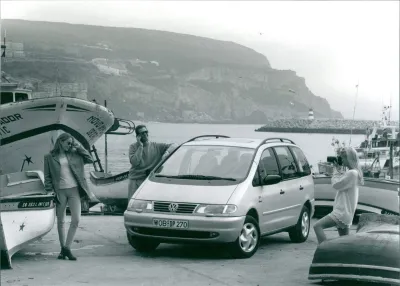 Amazon.de: 1995 VW Sharan VR6 - Vintage Press Foto