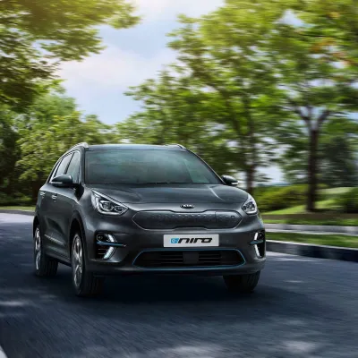Kia e-Niro shows off its 301-mile electric range in Paris