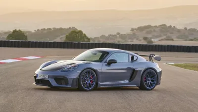 718 Cayman GT4 RS - Porsche Newsroom USA