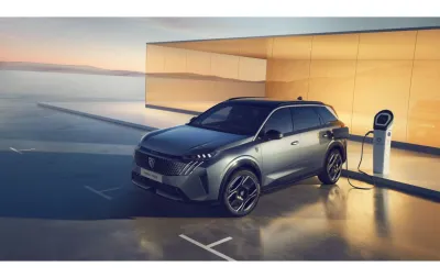 Ab sofort bestellbar: Der neue PEUGEOT 5008 | Peugeot | Stellantis Media