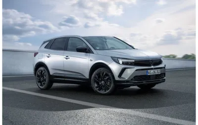 Press Kit: Opel Corsa Hybrid and Opel Grandland Hybrid | Opel | Stellantis Media