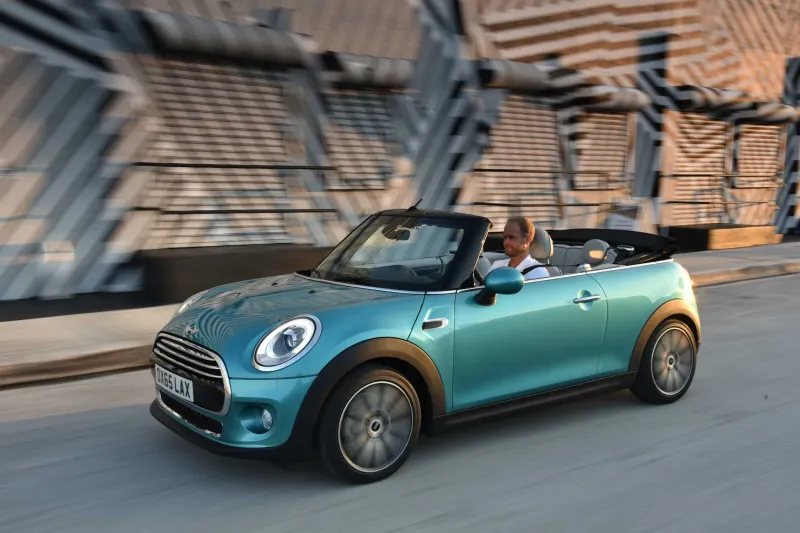 Das neue MINI Cabrio.