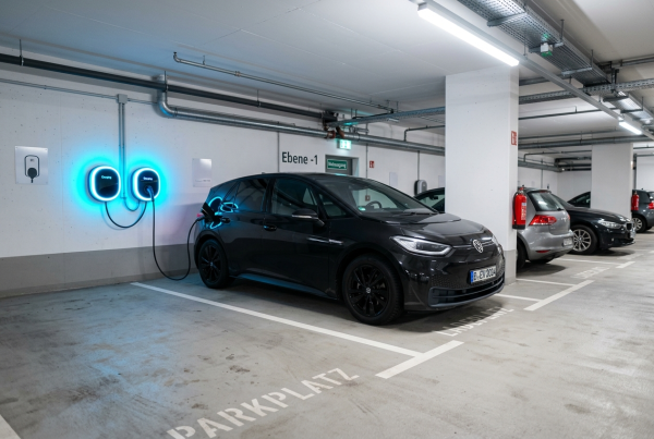 Geldregen fürs E-Auto: So kassieren Sie 2.000 Euro für die Wallbox!