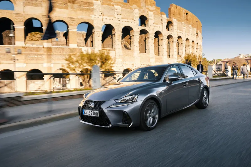 Lexus IS 2017 - Press kit